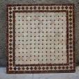 Mesa de mosaico marrón y beige